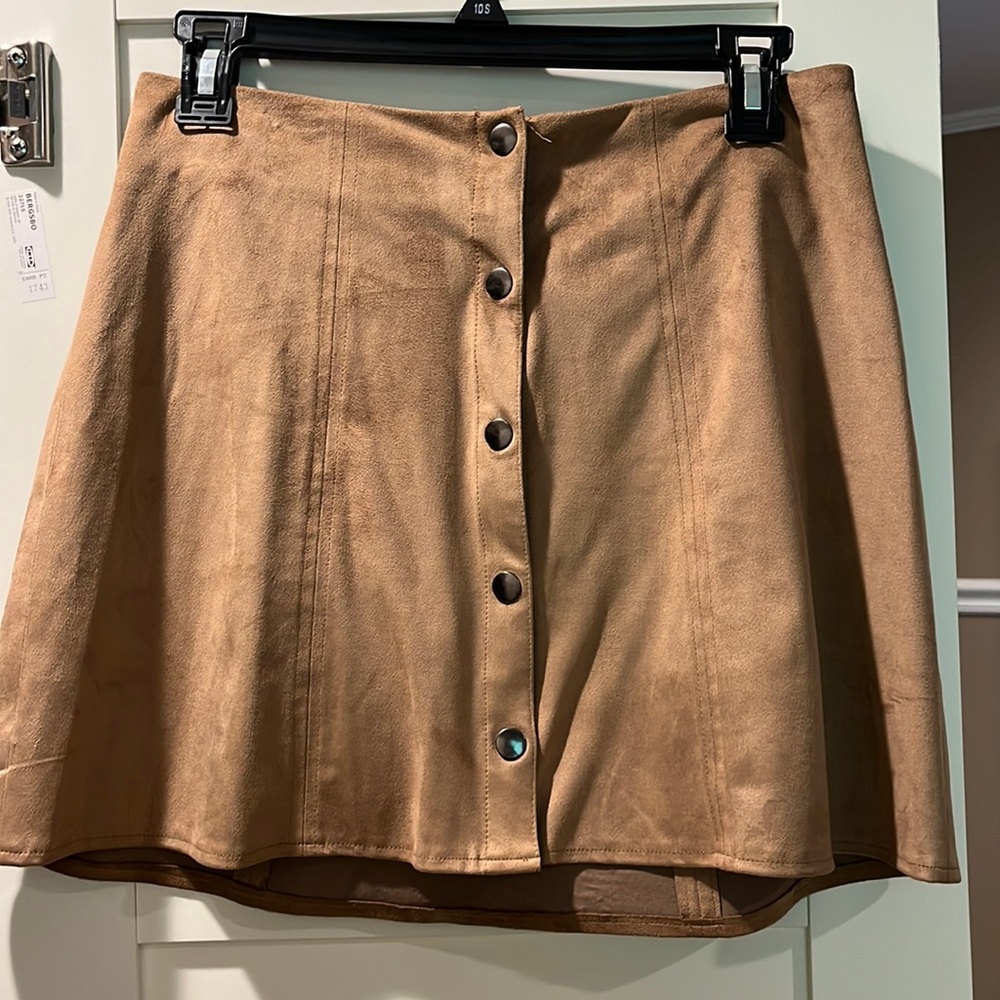Women skirt